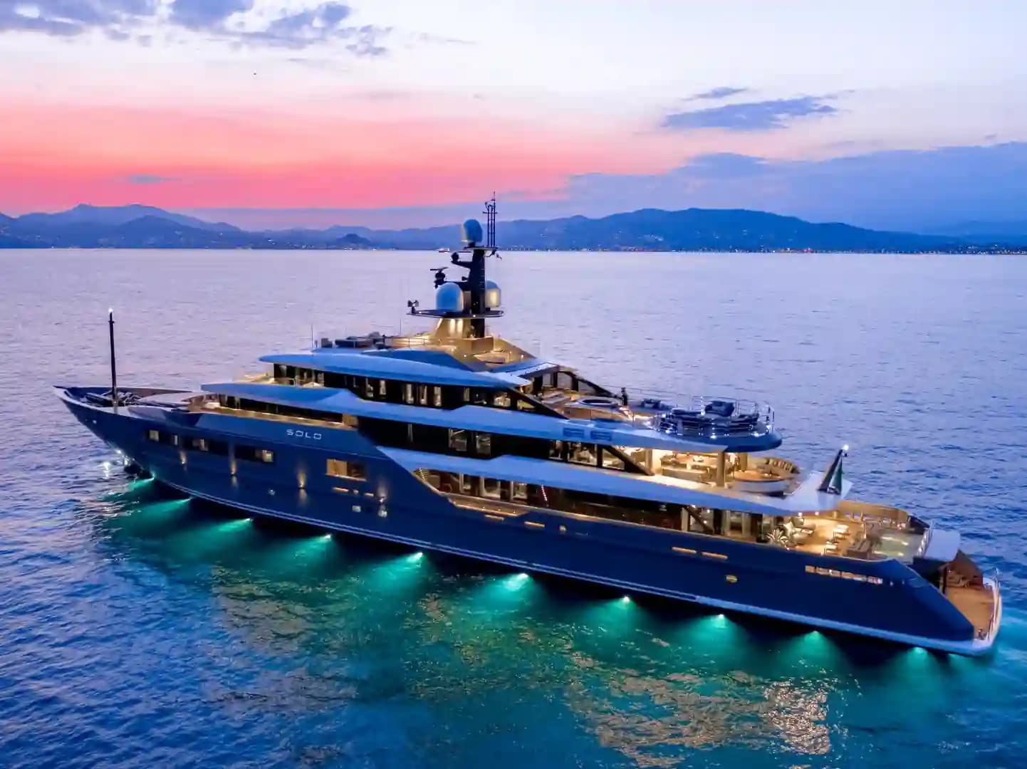 2024 Axopar PDF for Sale in Kyiv, Florida Sport Cruiser 5