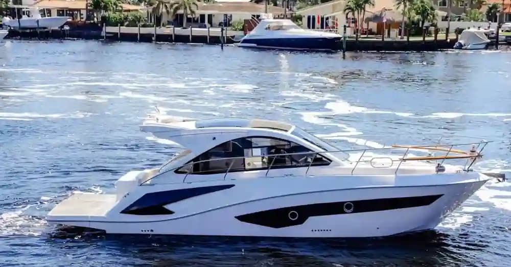 2021 Evolve 400HT for Sale in Fort Lauderdale, Florida Express Cruiser 4