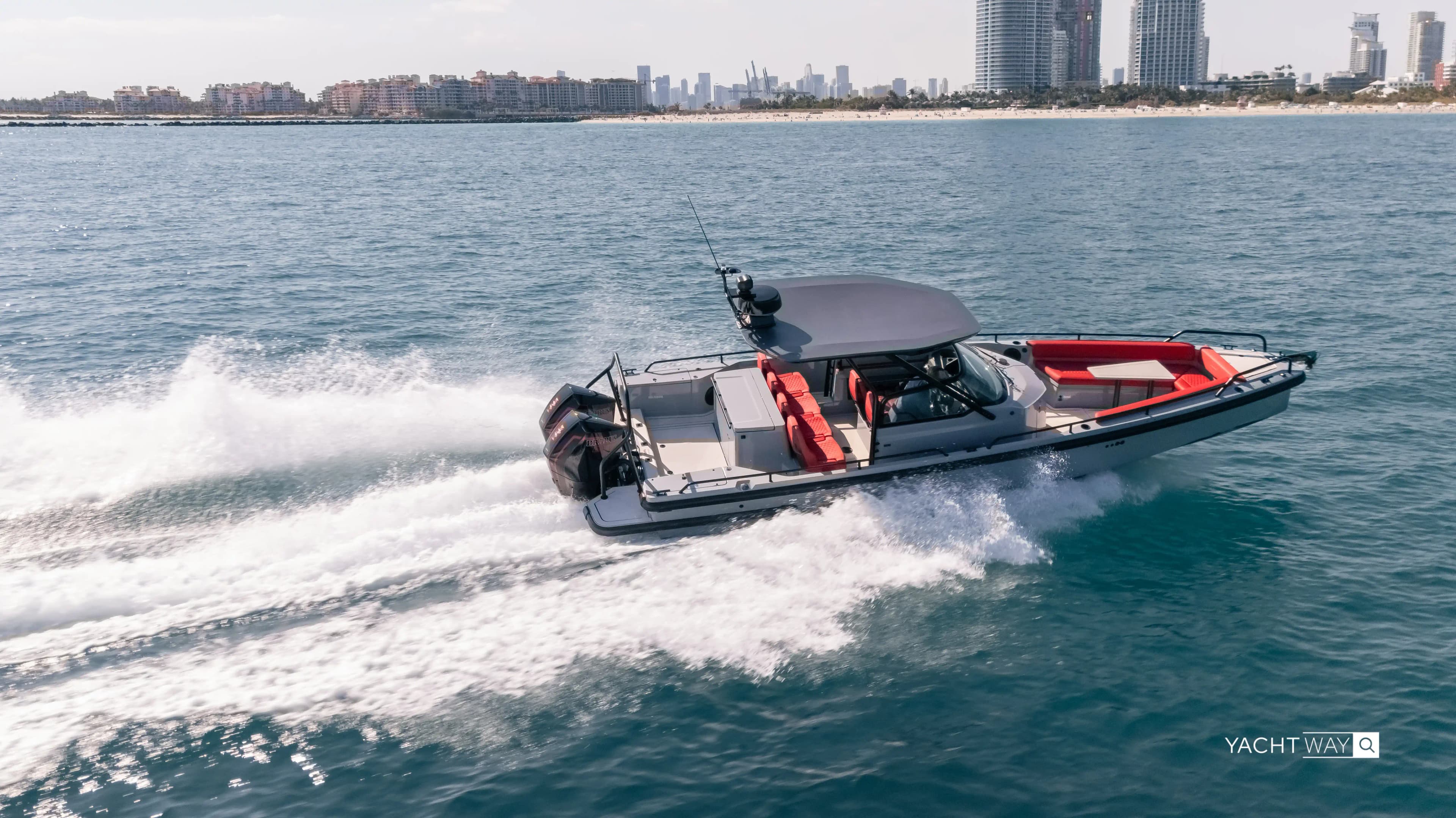2029 YWBrand1 SpaceMan for Sale in Barcelona, ES Amphibious Boats 3